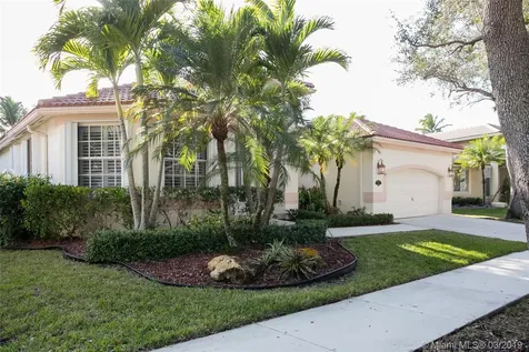 1537 Lantana Court Weston FL 33326