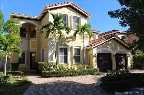 8829 NW 179th Lane Hialeah FL 33018