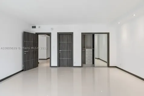10155 Collins Avenue Bal Harbour FL 33154