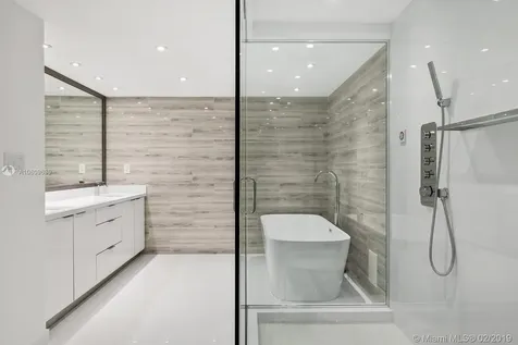 10155 Collins Avenue Bal Harbour FL 33154