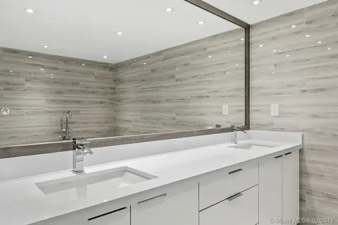 10155 Collins Avenue Bal Harbour FL 33154