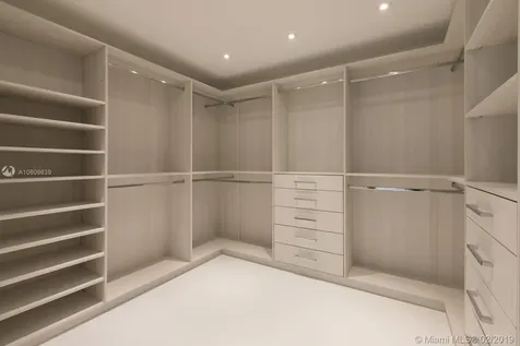 10155 Collins Avenue Bal Harbour FL 33154