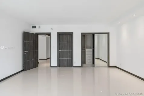 10155 Collins Avenue Bal Harbour FL 33154