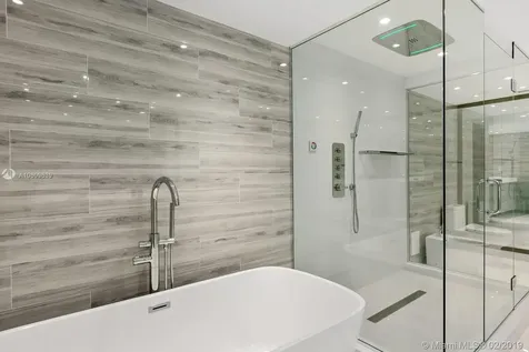 10155 Collins Avenue Bal Harbour FL 33154