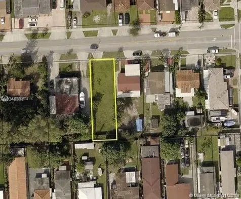 5728 NW 5th Court Miami FL 33127