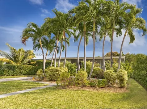 9033 Garland Avenue Surfside FL 33154