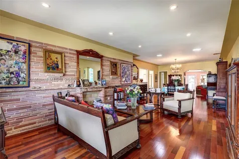 9033 Garland Avenue Surfside FL 33154