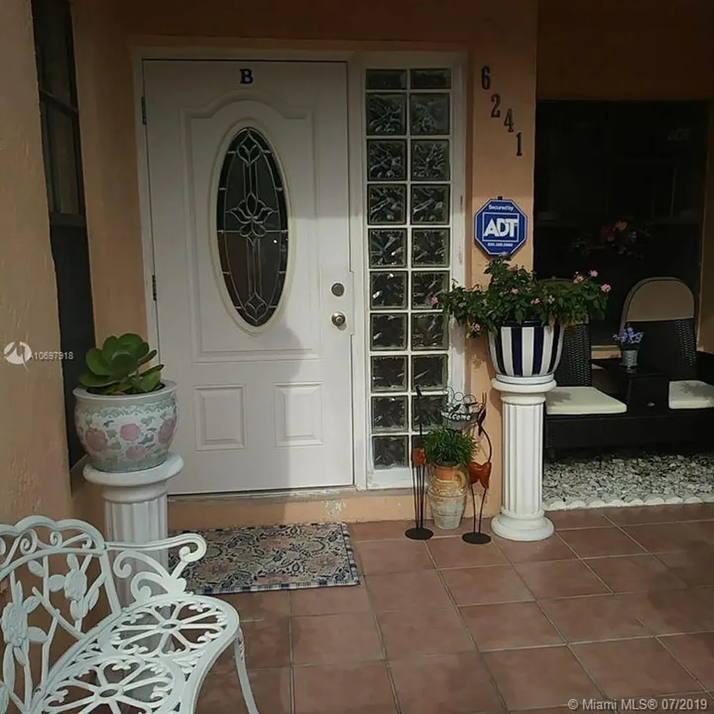 6241 SW 138th Court Miami FL 33183
