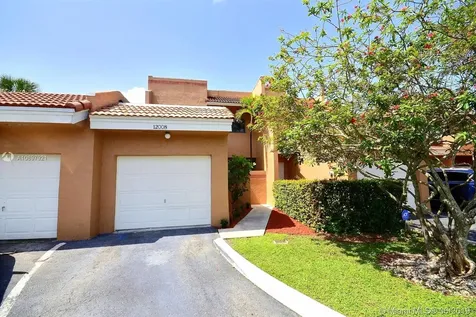 12008 S Las Palmas Drive Pembroke Pines FL 33025