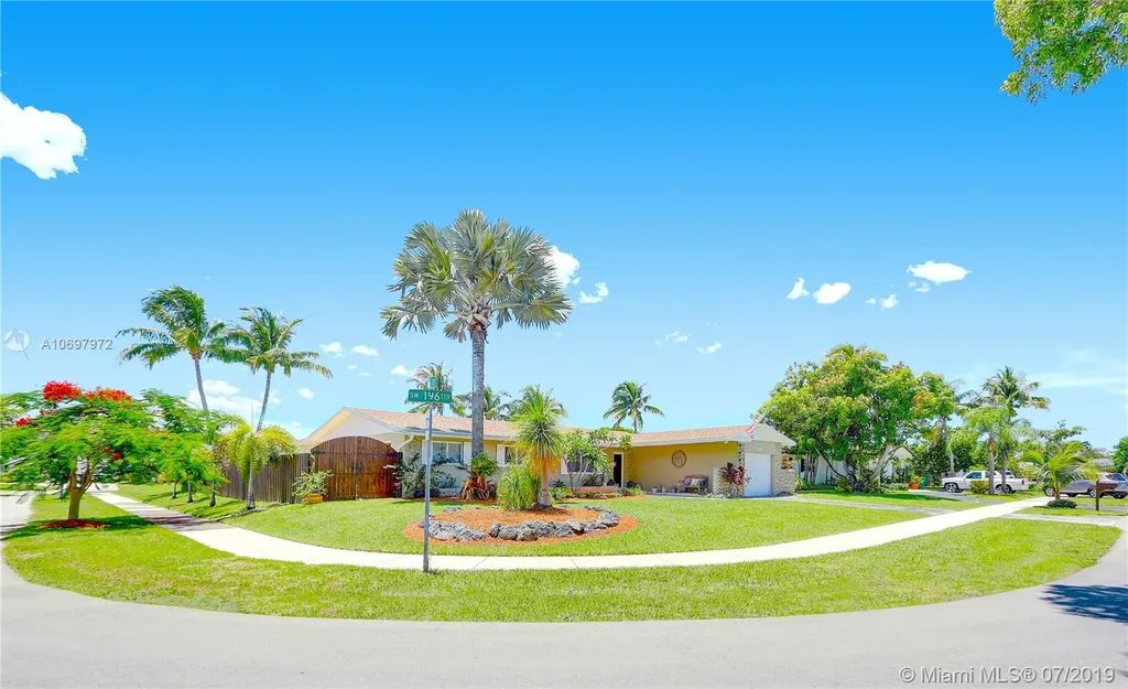 8844 SW 196th Terrace Cutler Bay FL 33157