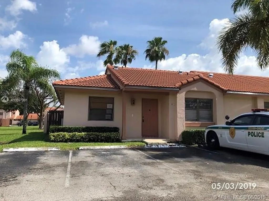 6517 NW 170th Lane Hialeah FL 33015