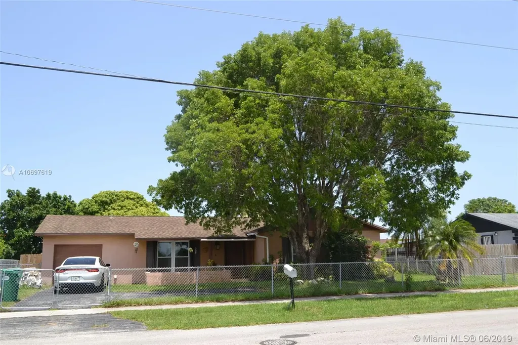 25911 SW 134th Avenue Homestead FL 33032