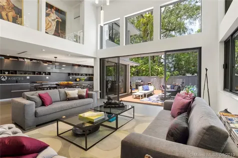 4002 Kumquat Avenue Miami FL 33133