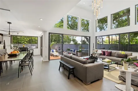 4002 Kumquat Avenue Miami FL 33133