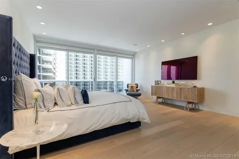 9601 Collins Avenue Bal Harbour FL 33154