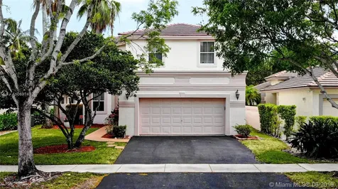 7345 NW 1st Manor Plantation FL 33317