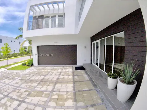 9910 NW 74th Terrace Doral FL 33178