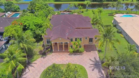 11370 NW 6th Street Plantation FL 33325