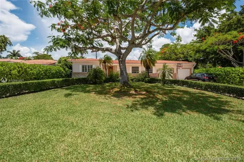 4400 Riviera Drive Coral Gables FL 33146