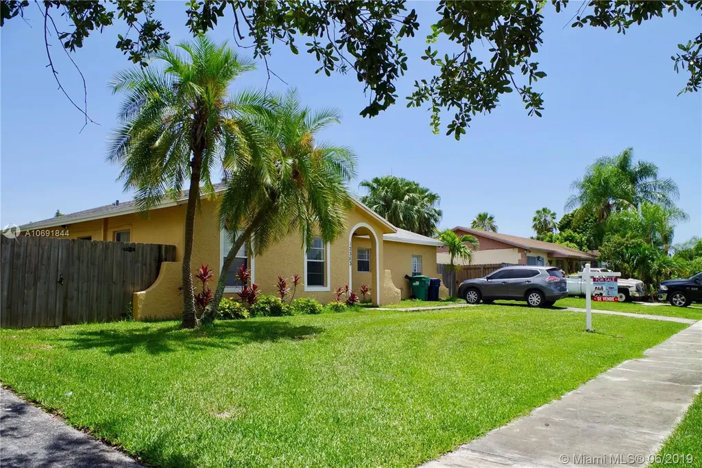 12353 SW 267th Terrace Homestead FL 33032