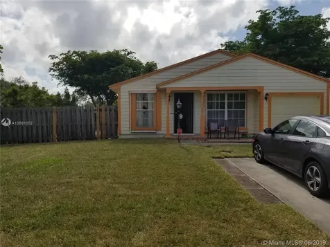 1798 SW 82nd Place Miramar FL 33025