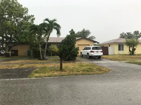 10950 SW 160th Street Miami FL 33157