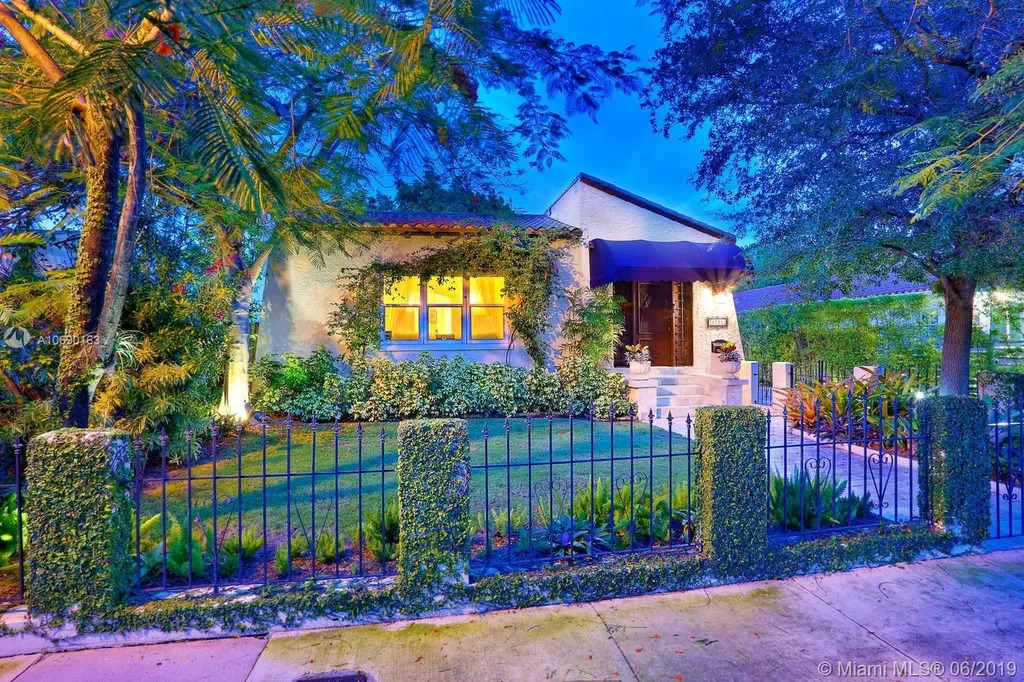 1721 SW 11th Street Miami FL 33135