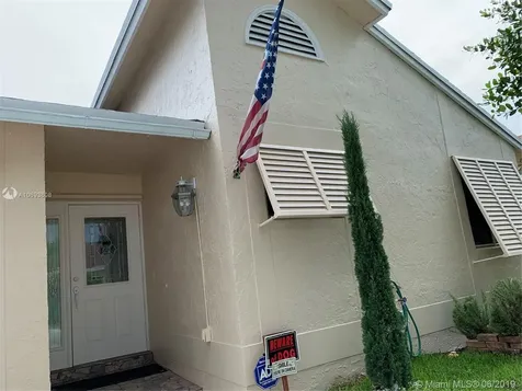 940 SW 108th Avenue Pembroke Pines FL 33025