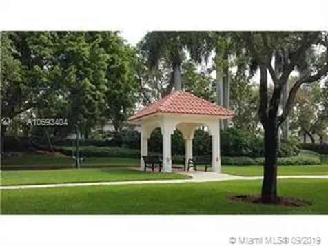 4307 Greenbriar Lane Weston FL 33331
