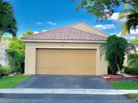 4307 Greenbriar Lane Weston FL 33331