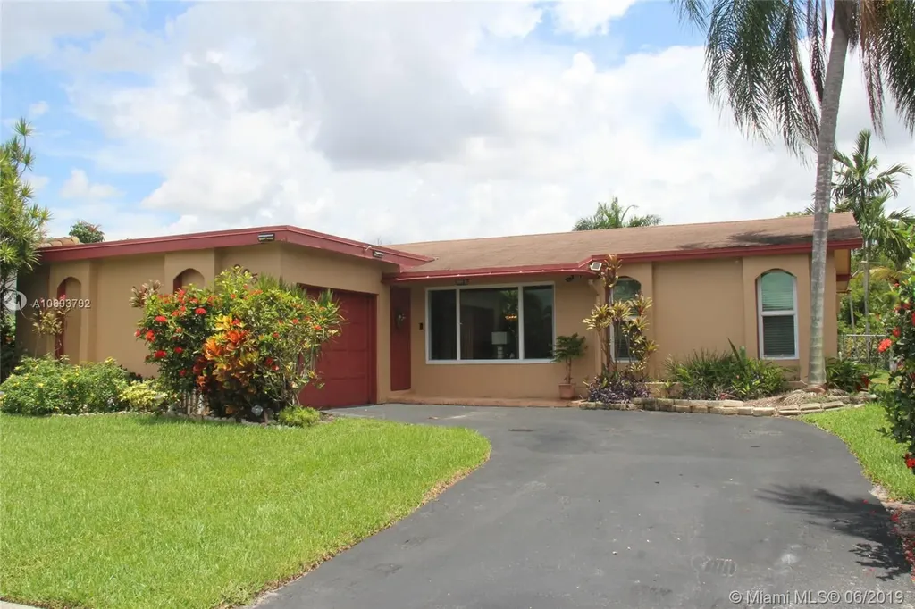 9651 NW 20th Place Sunrise FL 33322