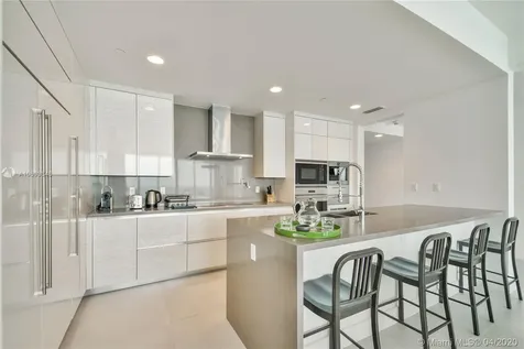 17475 Collins Avenue Sunny Isles Beach FL 33160