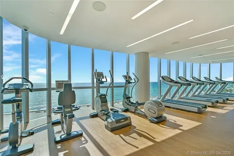 17475 Collins Avenue Sunny Isles Beach FL 33160
