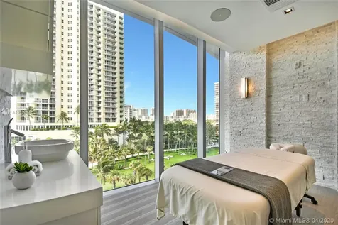 17475 Collins Avenue Sunny Isles Beach FL 33160