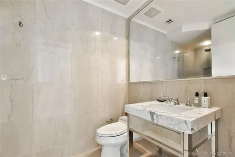 17475 Collins Avenue Sunny Isles Beach FL 33160
