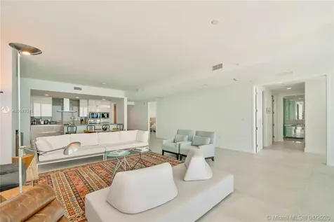 17475 Collins Avenue Sunny Isles Beach FL 33160