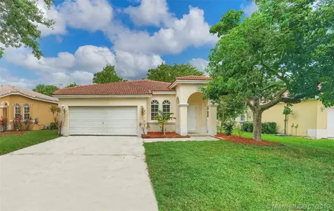 4435 NW 45th Terrace Coconut Creek FL 33073