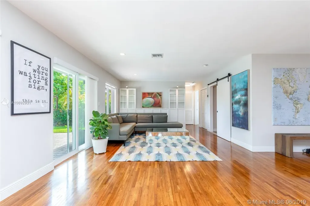981 Raven Avenue Miami Springs FL 33166