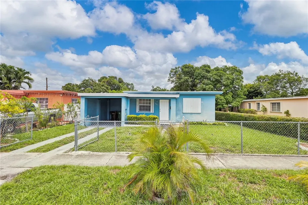 221 E 50th Street Hialeah FL 33013