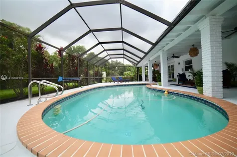 7814 SW 165th Street Palmetto Bay FL 33157