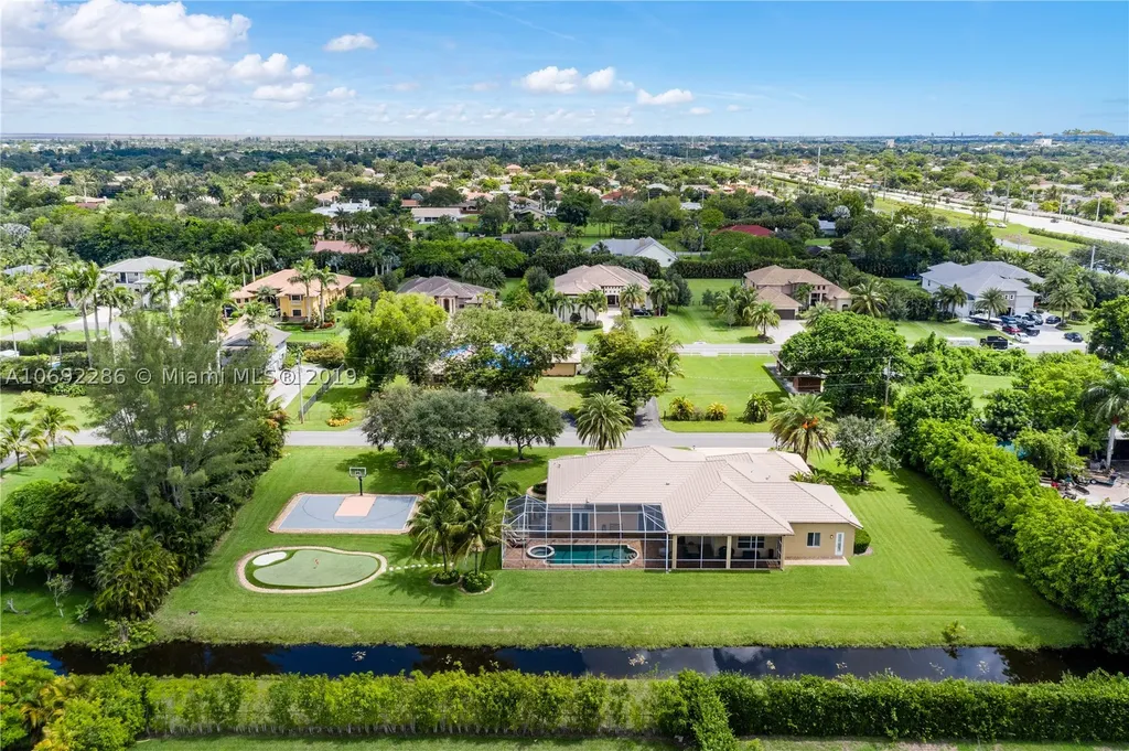 11300 NW 19th Street Plantation FL 33323