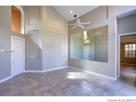 1466 Breakwater Terrace Hollywood FL 33019