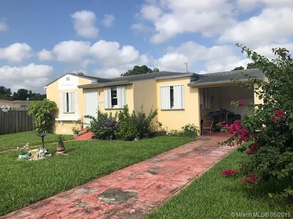 1010 NW 39th Court Miami FL 33126