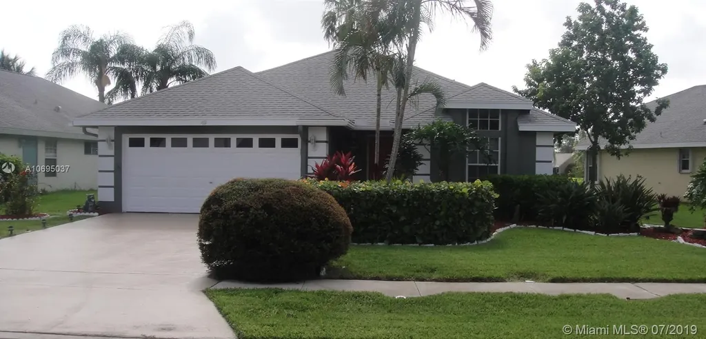 49 Heather Cove Drive Boynton Beach FL 33436