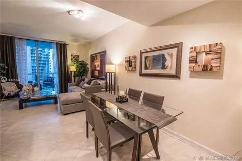 1060 Brickell Avenue Miami FL 33131