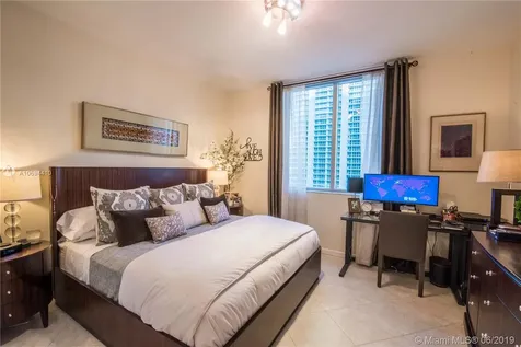 1060 Brickell Avenue Miami FL 33131