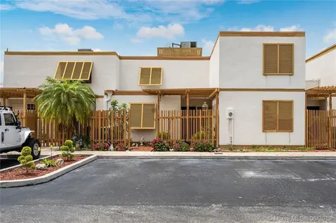 13167 SW 11th Lane Circle Miami FL 33184