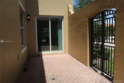 1135 SW 147th Avenue Pembroke Pines FL 33027