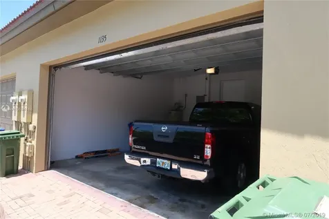 1135 SW 147th Avenue Pembroke Pines FL 33027