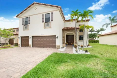 3460 SE 3rd Street Homestead FL 33033